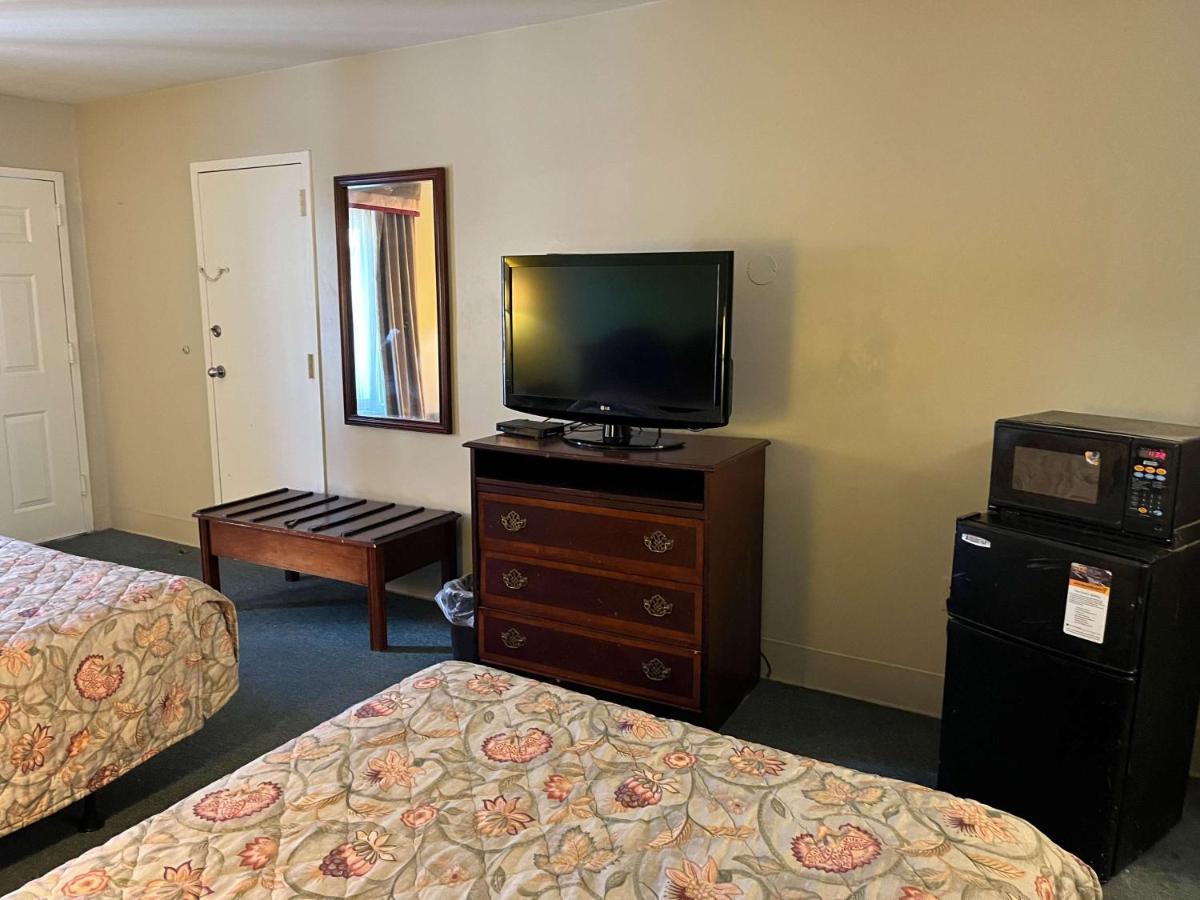 Motel 6 Bracey, Va I 85 Bagian luar foto